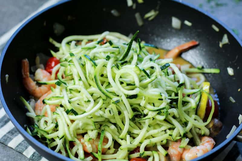 Low Carb Garlic Shrimp with Zoodles