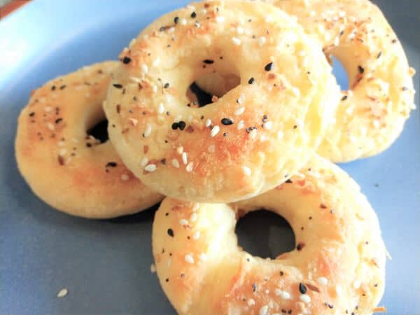Keto Bagel Bun with Yeast – Coconut and Almond Flour Options