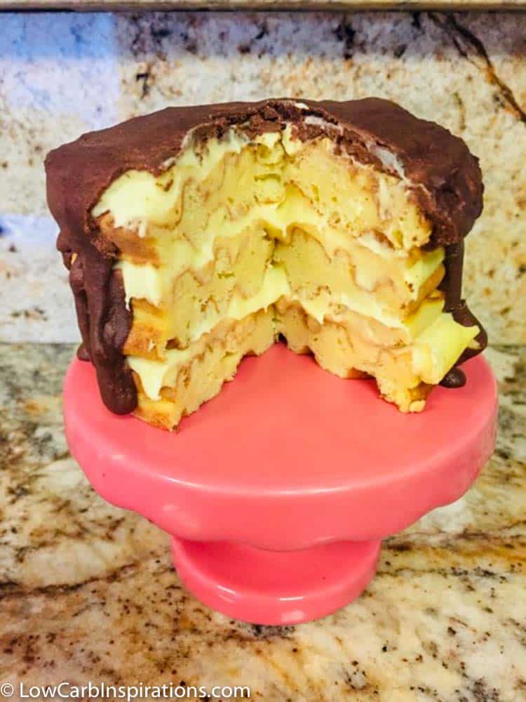 Keto Boston Cream Pie Chaffle Cake Recipe