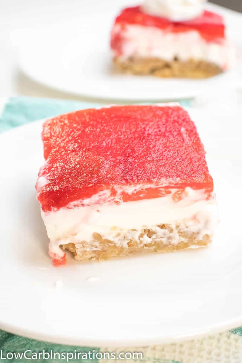 Keto Strawberry Pretzel Salad Recipe