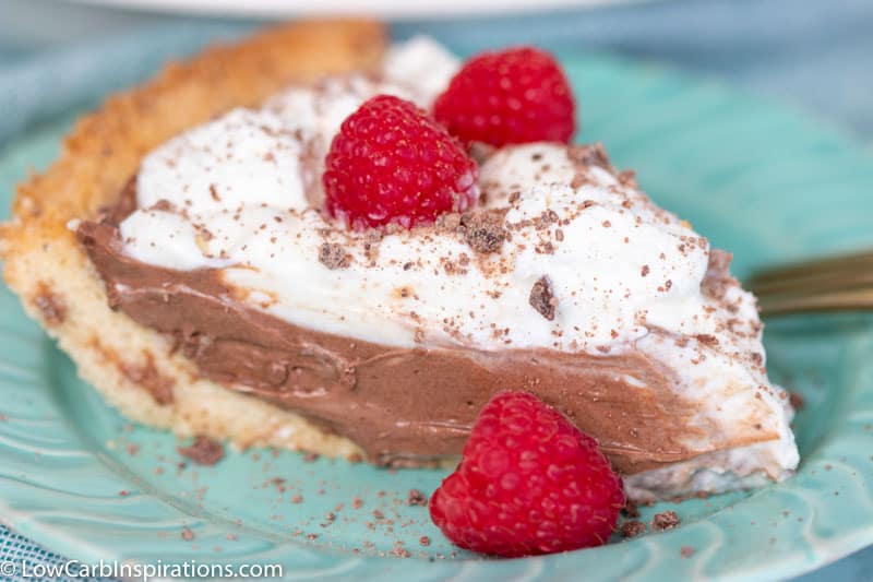 Homemade Keto Chocolate Silk Pie Recipe