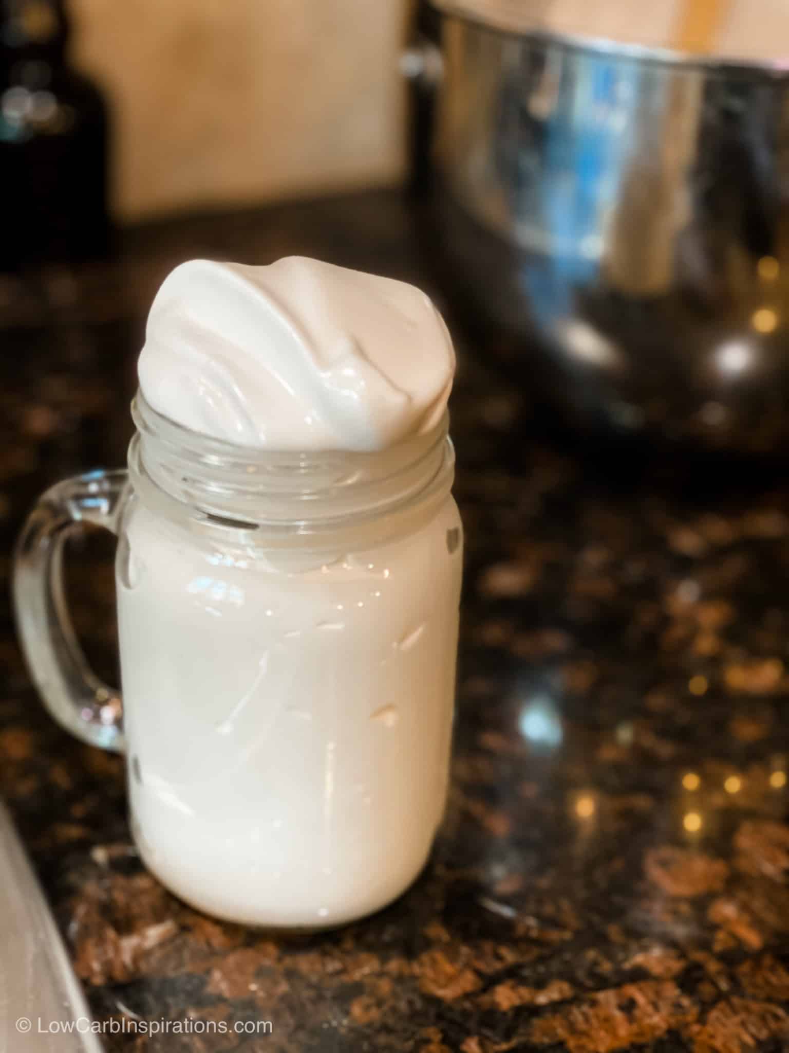 3 Ingredient Keto Marshmallow Fluff Recipe
