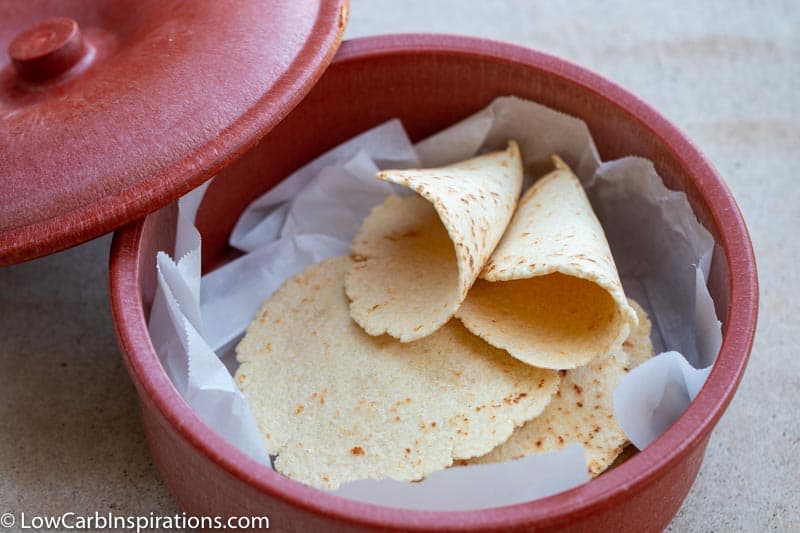 Low Carb Tortilla Recipe (Flour Tortilla Substitute)