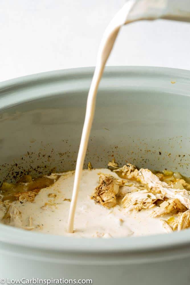 Crockpot Keto White Chicken Chili Recipe