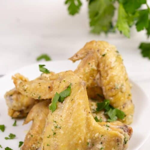 Oven Baked Crispy Garlic Parmesan Chicken Wings Recipe