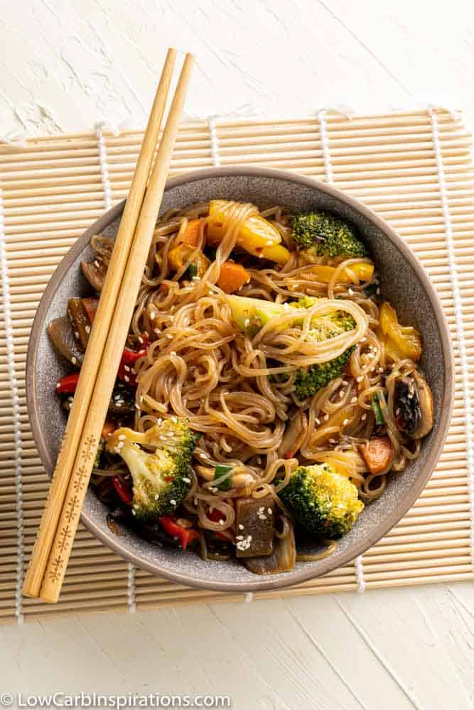 Stir Fry Vegetables with Low Carb Noodles