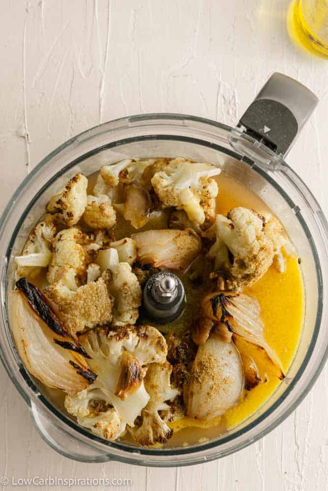 Simple and Easy Keto Creamy Cauliflower Soup Recipe