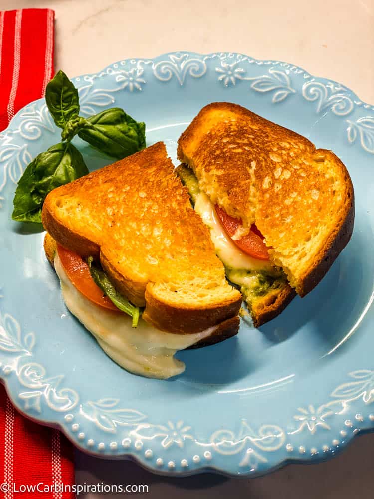 Low Carb Tomato and Mozzarella Grilled Sandwich