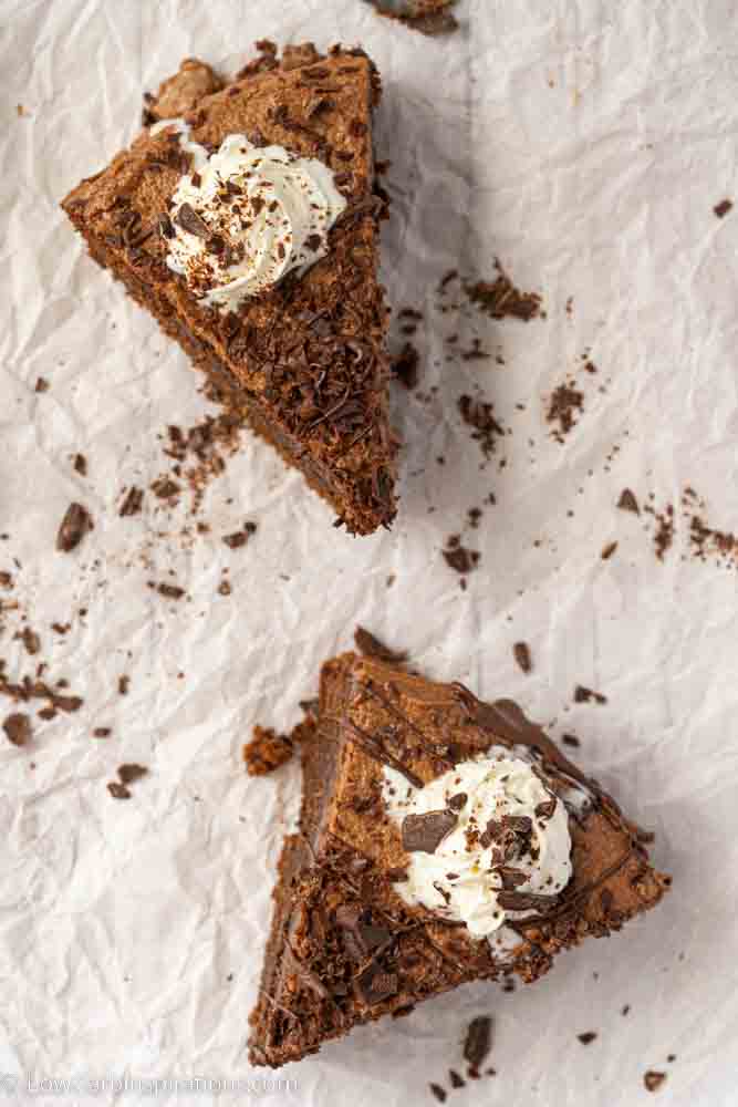 A Deliciously Moist Almond Flour Chocolate Cake Recipe Low Carb