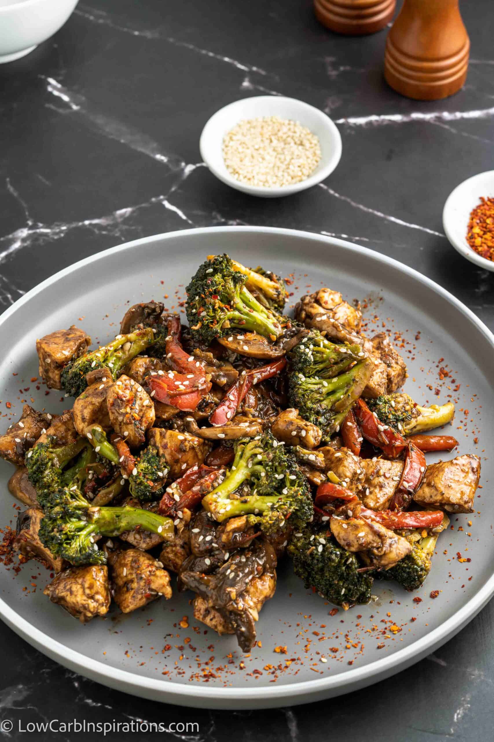 Healthy Chicken Broccoli Stir Fry: Low Carb and Keto-Friendly